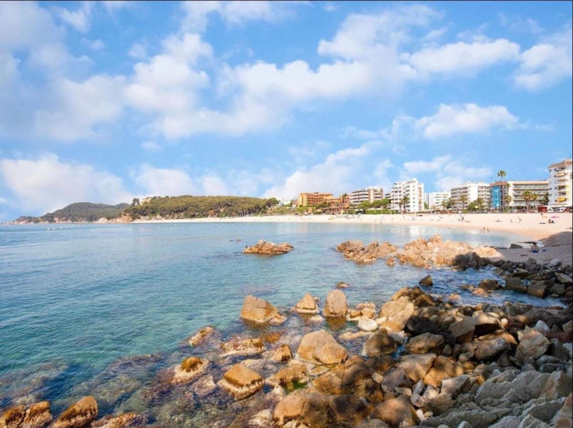 Seahomes Vacations, La Mer Bleue, Beach&Pool, Pk, Full Equipped In Fenals Beach Lloret de Mar Buitenkant foto