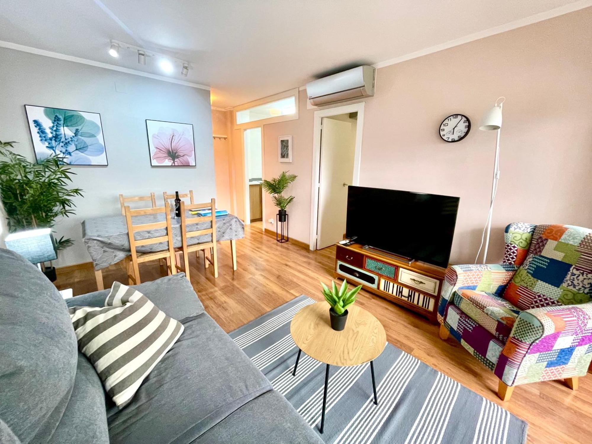Seahomes Vacations, La Mer Bleue, Beach&Pool, Pk, Full Equipped In Fenals Beach Lloret de Mar Buitenkant foto