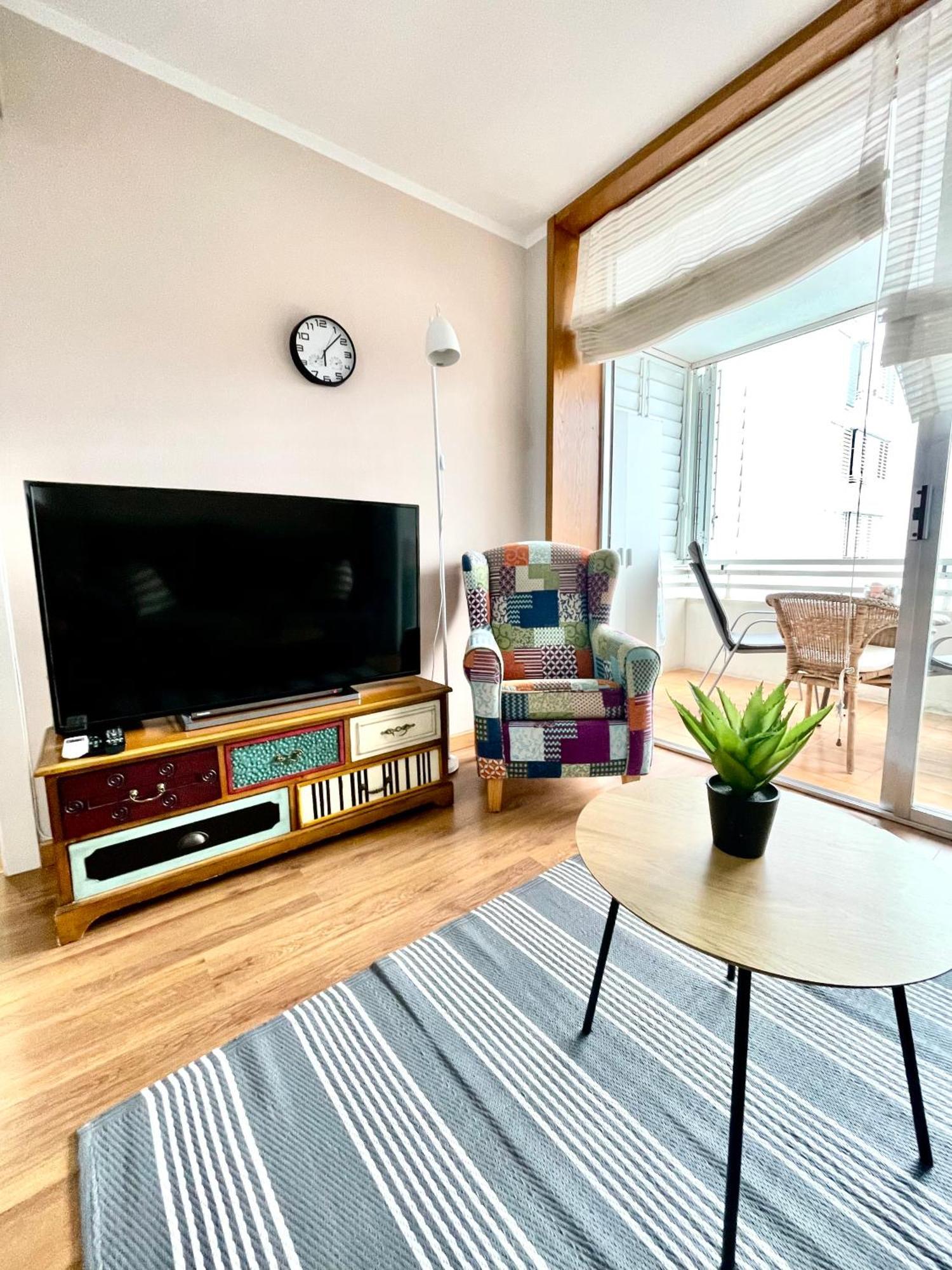 Seahomes Vacations, La Mer Bleue, Beach&Pool, Pk, Full Equipped In Fenals Beach Lloret de Mar Buitenkant foto